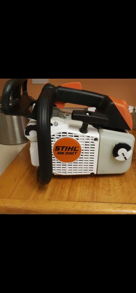 STIHL MS 200T CHAINSAW 14" BRAND NEW MORE THAN 20 AVAILABLE $ 700 apiece