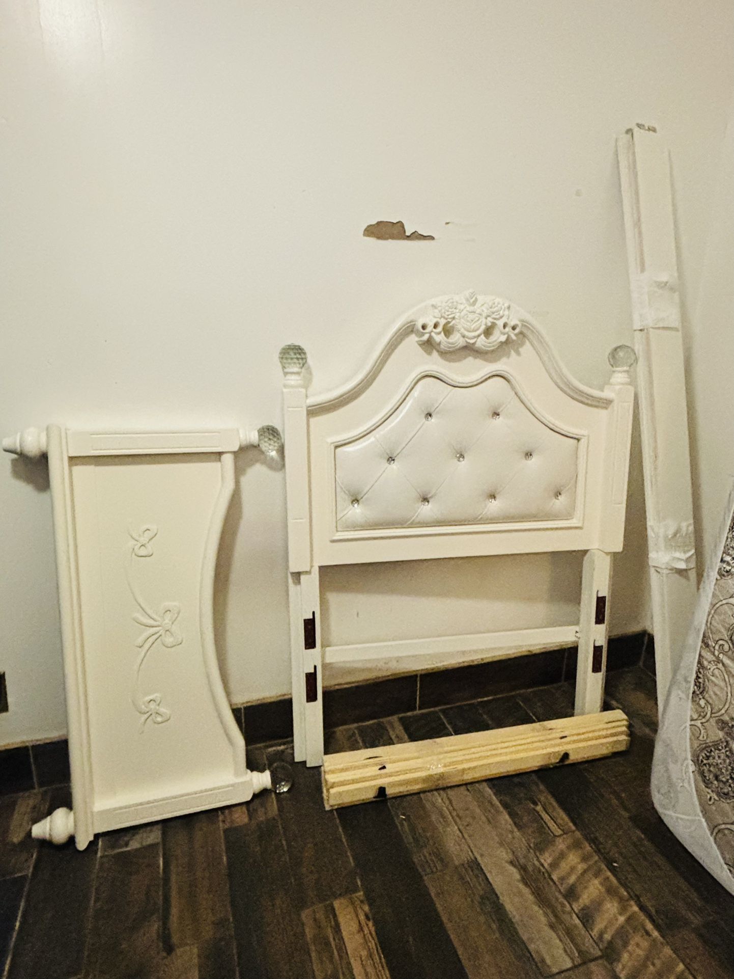 Princess twin bed !!!!