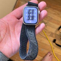 Apple Watch Series 7 41mm Cellular 