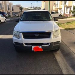 2006 Ford Explorer