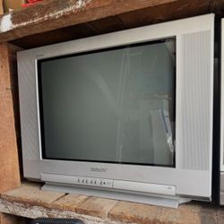 20” Sony CRT Trinitron 