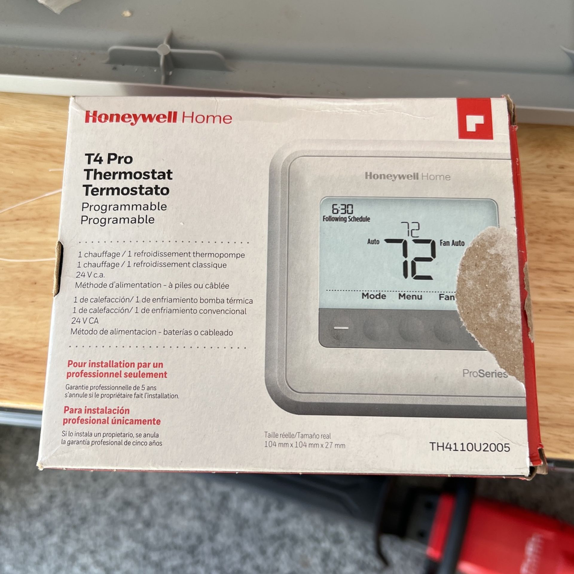 Honeywell T4 Pro Thermostat