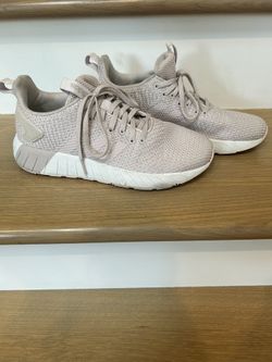 Size 7.5 - adidas Cloudfoam Pure Grey Silver