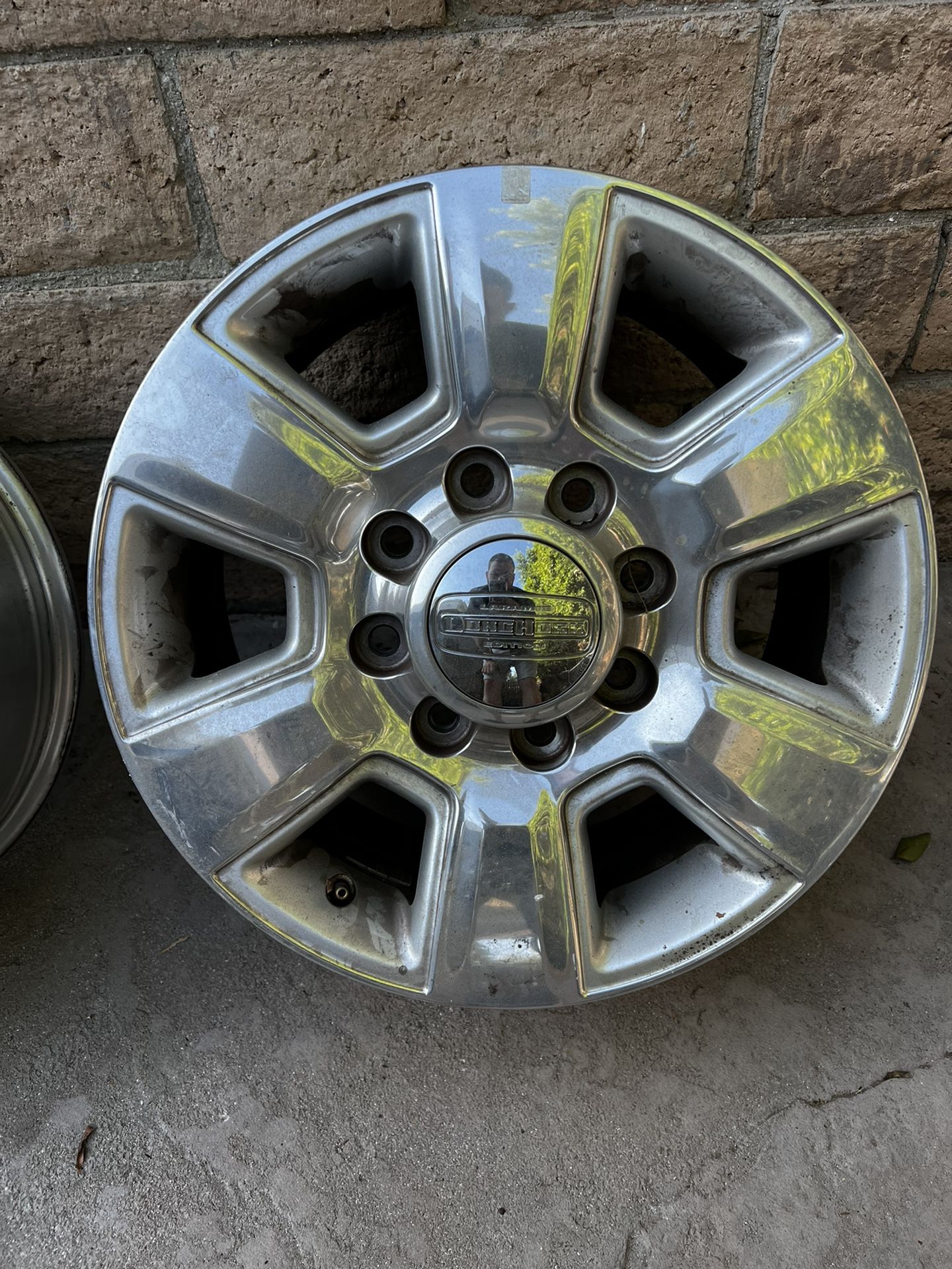 18" Dodge Ram wheels rims 2475 OEM 2015 2016 2017 2018 2019 2020 2021