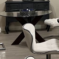 Dinning Room Table 