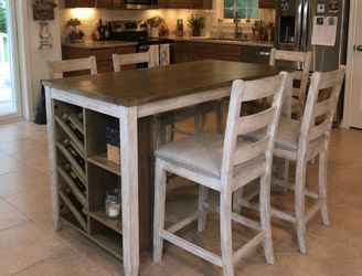 Kitchen table