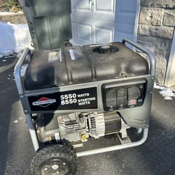 Briggs & Stratton 5550w Generator - New