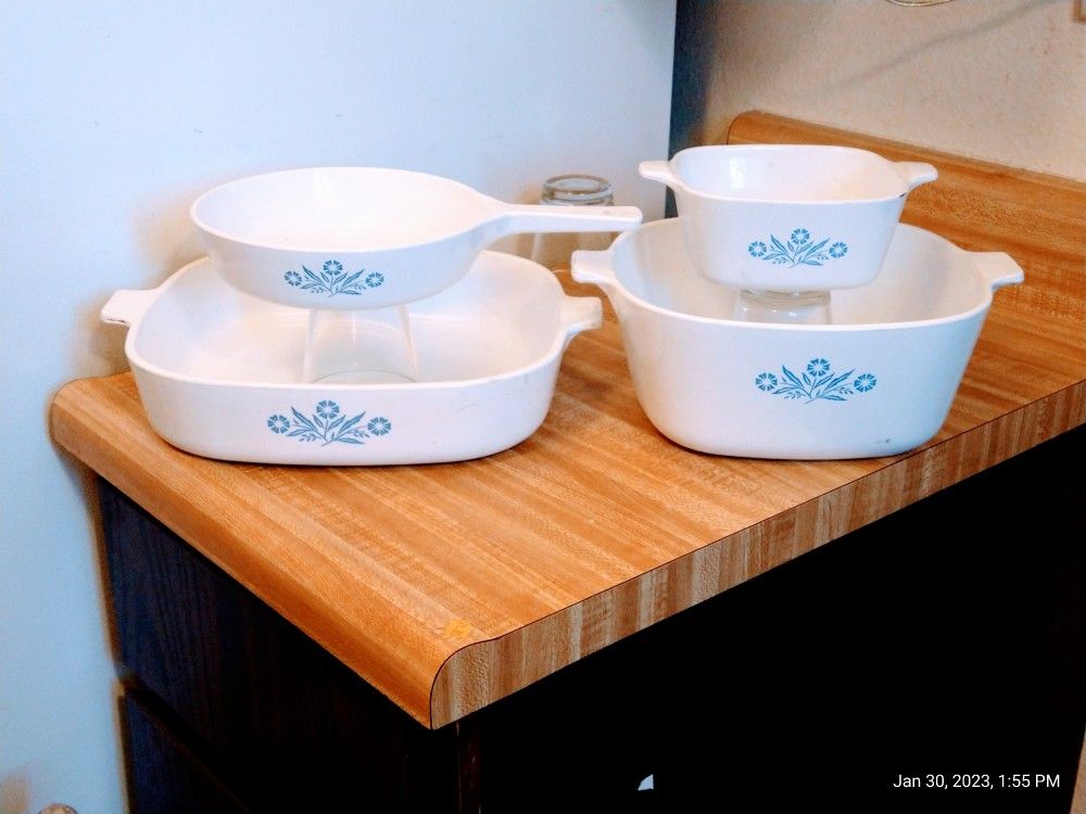 Vintage Corningware Famous Blue Cornflower Casseroles.