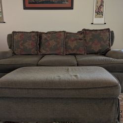 Bernhardt Couch And Love Seat