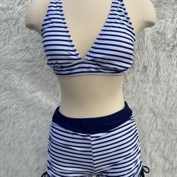NEW- Women Yonique Two Piece Swimwear Set In Medium