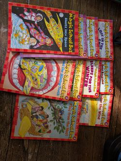 Lot of 10 The Magic School Bus Books - Scholastic Level 2 Readers