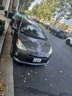 2014 Toyota Prius C