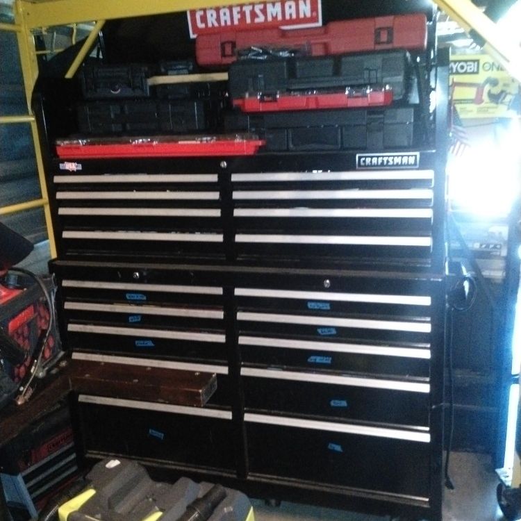 Liquidating Home Garage/ Shop Equipment.Craftsman Tool Chest And Top Drawers