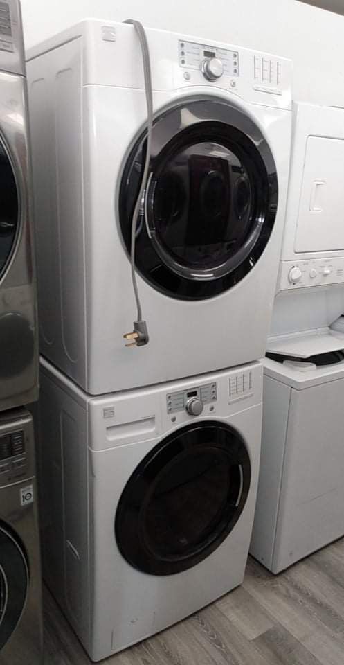 Kenmore Washer And Electric Dryer Set For $690