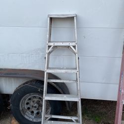 4 Ft Ladder