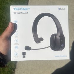 Brand New Wireless Headset 