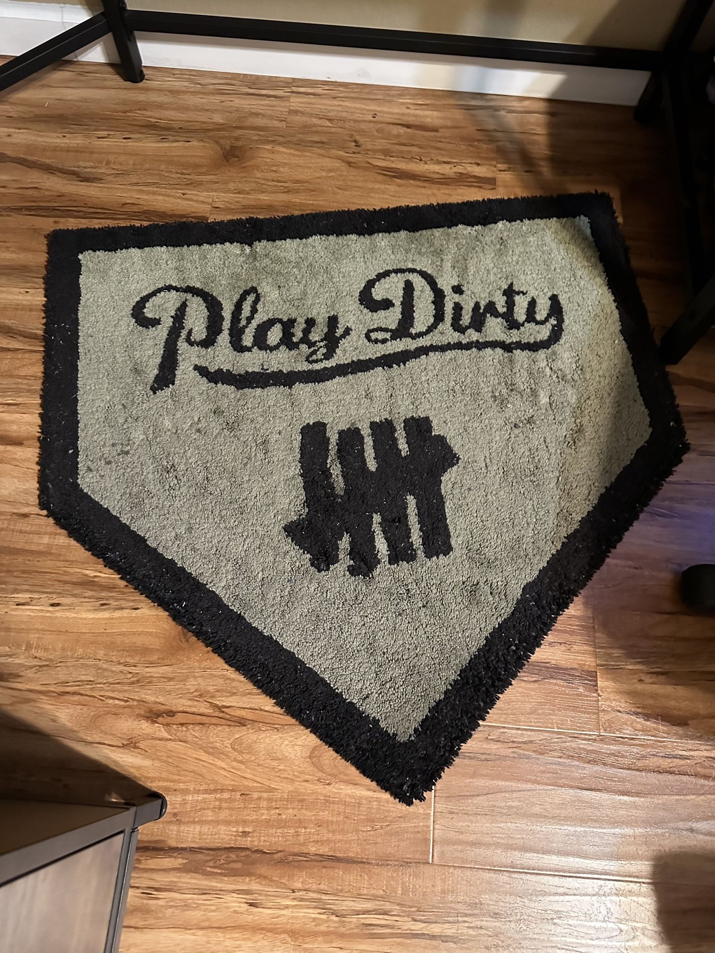Undefeated Play Dirty Rug