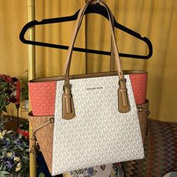 Michael Kors Voyager Tote – Tri-Color Logo Print, Practically New