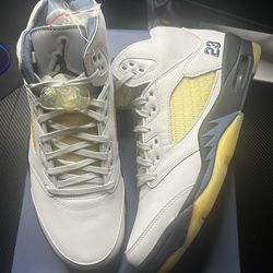 Jordan 5 A Ma Maniere Dawn Size 10M New