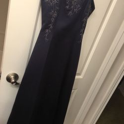 Size 12 girls bridesmaids wedding dress navy color