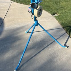 Jugs PS50 Baseball And Softball Pitching Machine