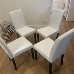 Set Of 4 White Chairs