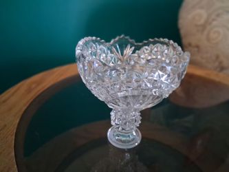 Crystal candy dish