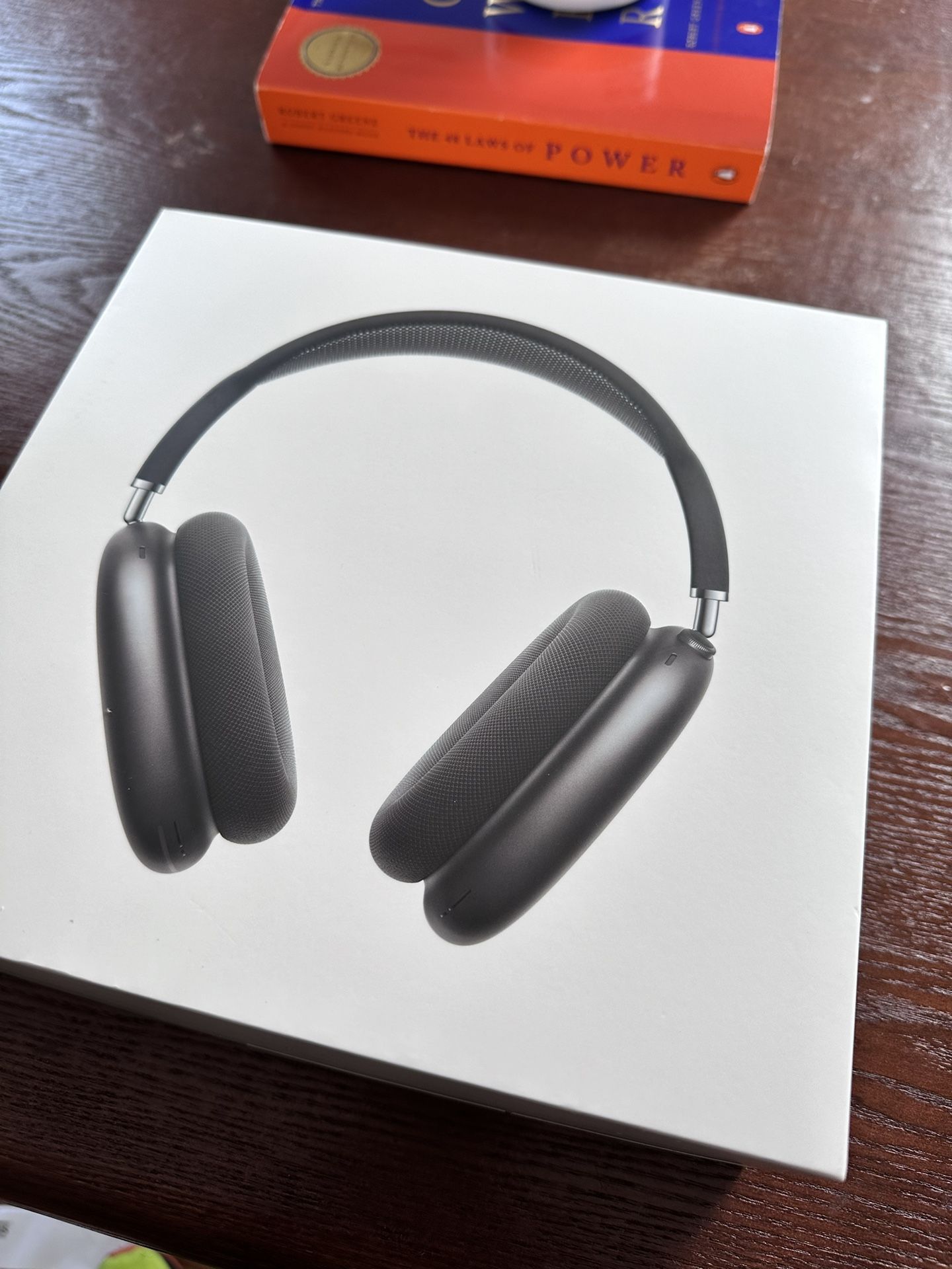 New Apple Headphones 2024