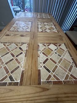Kitchen table
