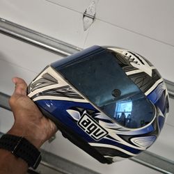 AGV Motorcycle Helmet - Good Condition. Size: M