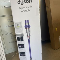 Dyson V10 Cordless Vacuum