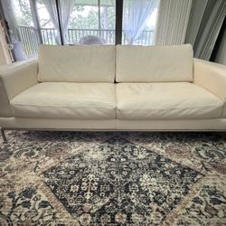Leather Sofa - Excellent Condition 