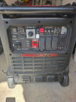 Predator 9500 Super Quiet Inverter Generator – 7600 Running Watts / 9500 Starting Watts