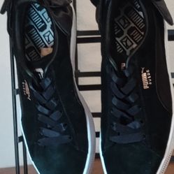 Puma Suede Bow Women's Sneaker Shoes Sneakers Black Size 6.5