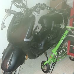 Vespa Scooter