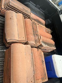 Gory Roof Tiles