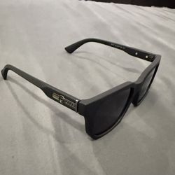 Gucci Black And Silver 