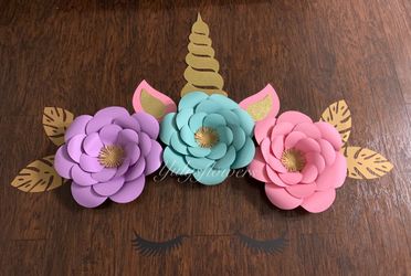 paper flowers/ Unicorn backdrop 🦄