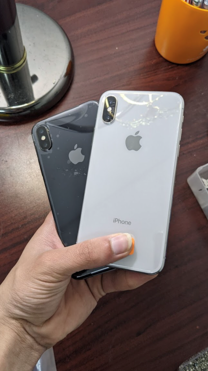 Apple 𝚒𝙿𝚑𝚘𝚗𝚎 X 256GB / 64GB $50 Down And Take It Home!