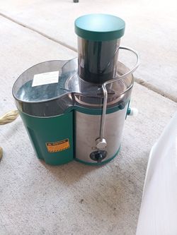 Centrifugal Juicer with Stainless Steel Body
