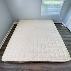 PlushBeds Luxury Bliss Organic Latex Mattress, King Size 