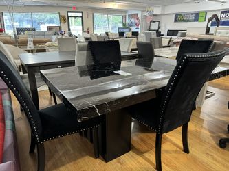 Dining Room Table Set 