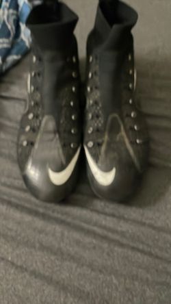 Nike untouchable cleats