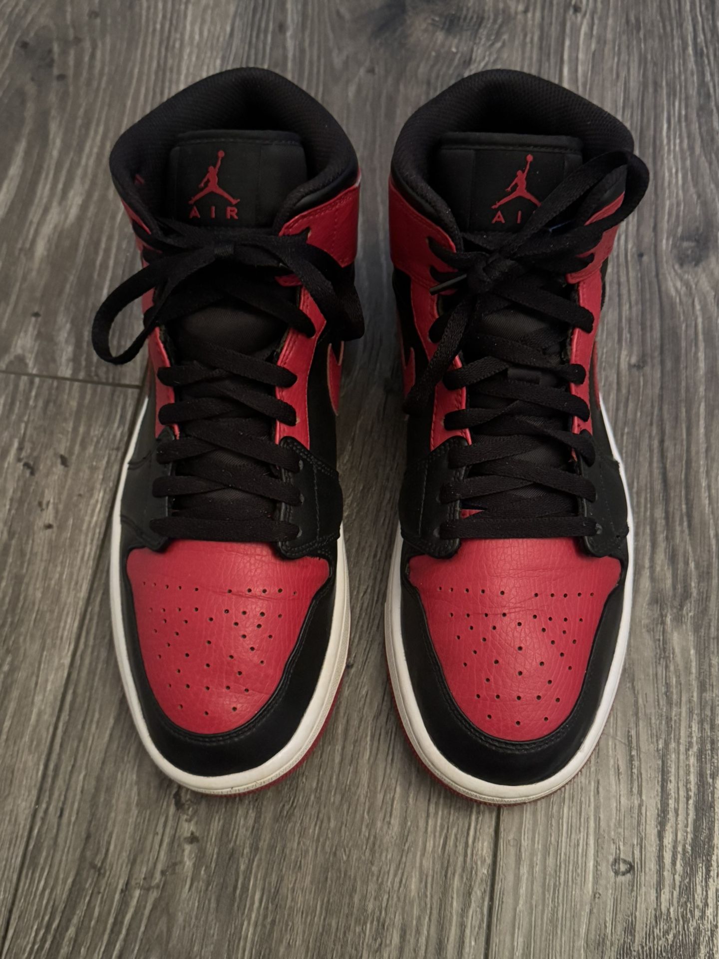 Air Jordan Retro 1