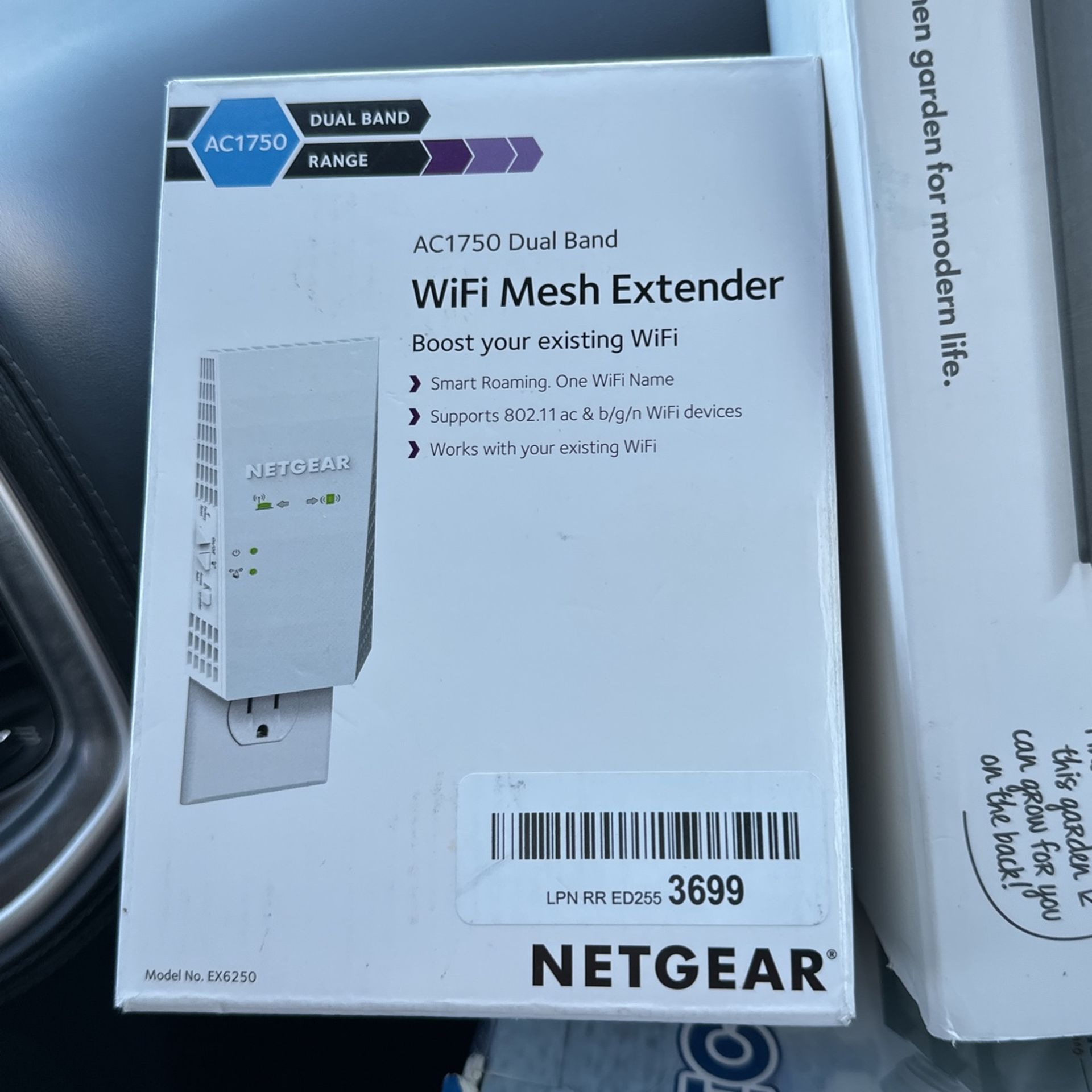 NETGEAR WIFI MESH EXTENDER