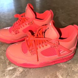 Air Jordan Retro 4