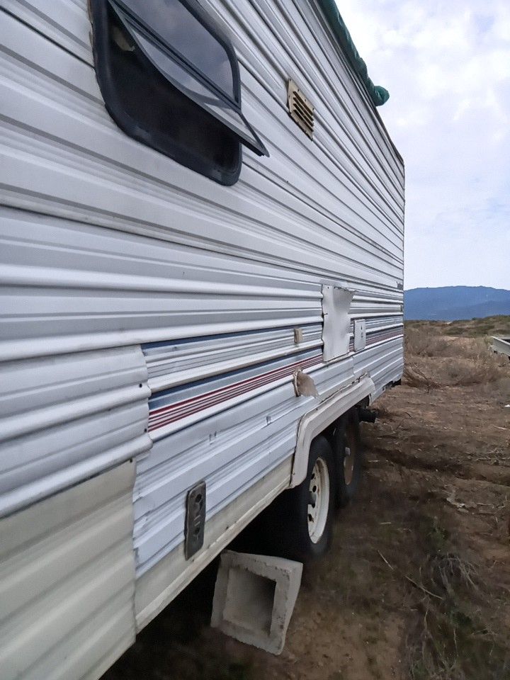 Rv Travel Trailer Self Contained