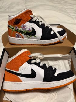 Air Jordan 1 Mid