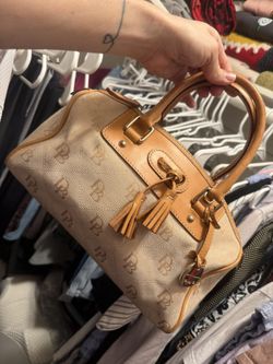 dooney and bourke