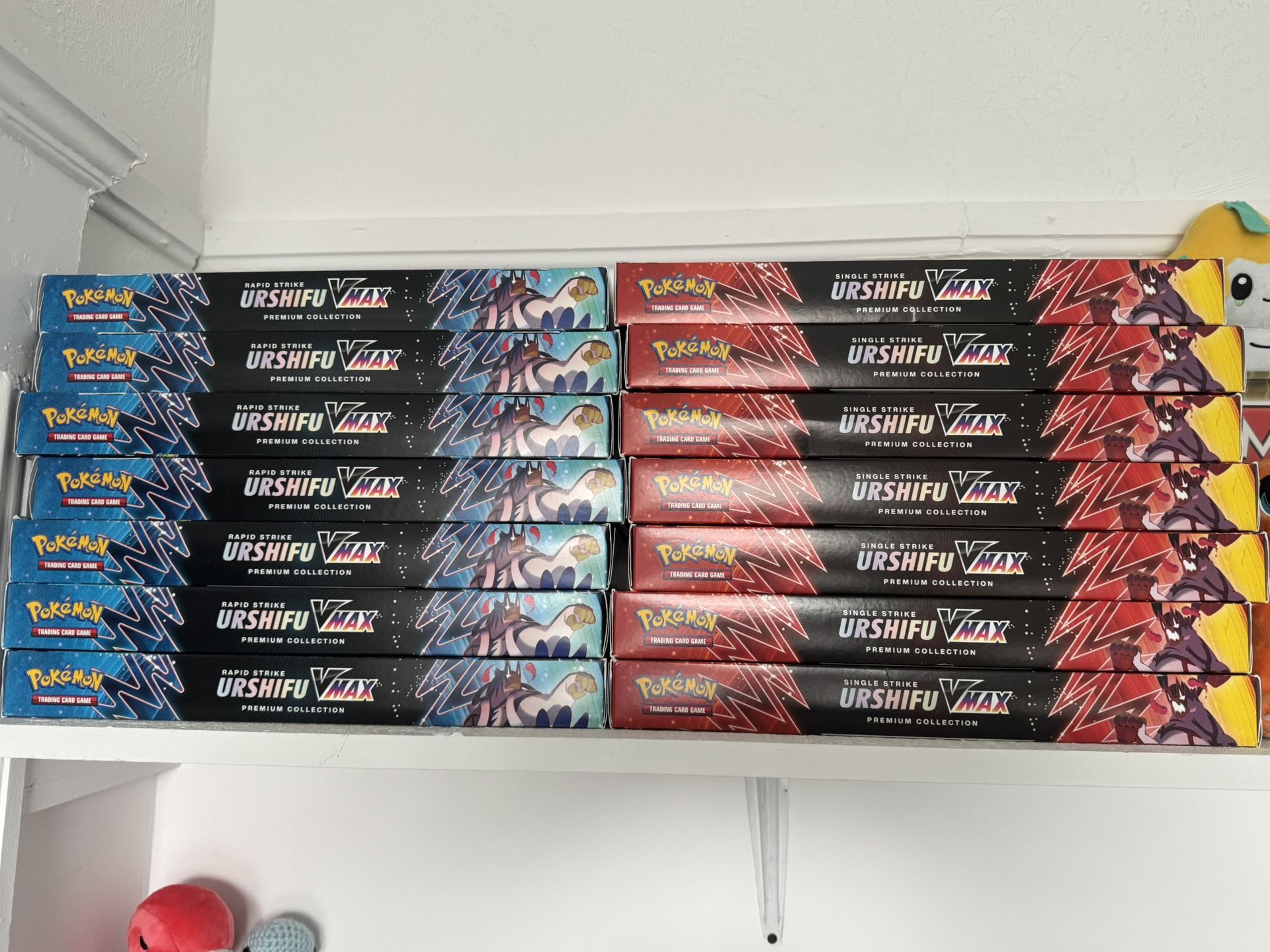 Rapid / Single Strike Urshifu VMAX Premium Collection